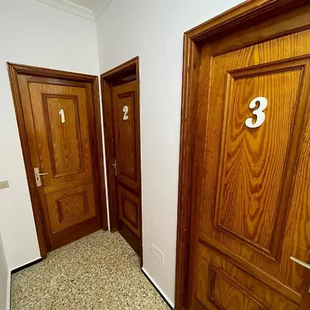 Bed & Breakfast Sarah Kite Ii Vv, 3 *