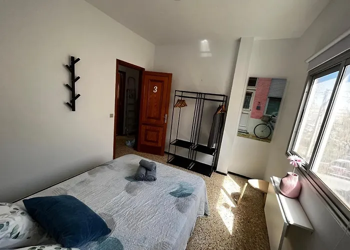 Sarah Kite Ii Vv, 3 Prázdninový dům