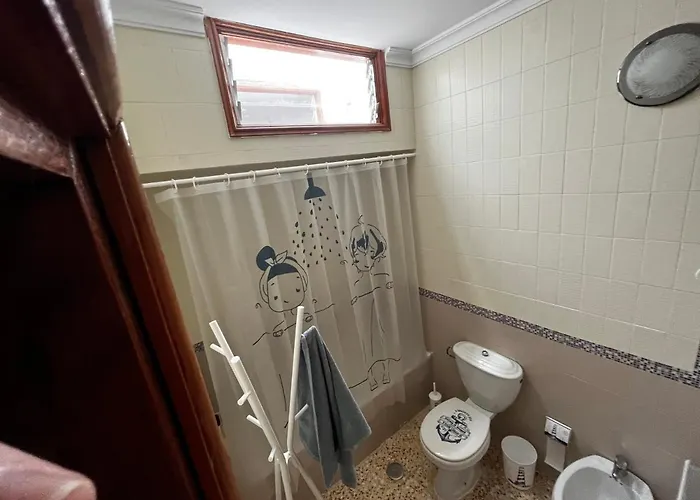 Sarah Kite Ii Vv, 3 *